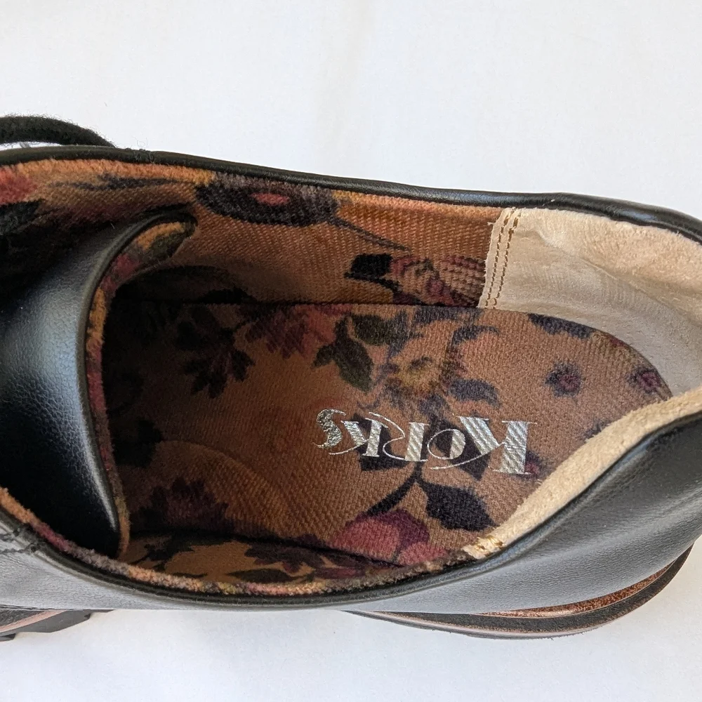 Korks Veda Lug Sole Platform Derby Size 9.5M Black
